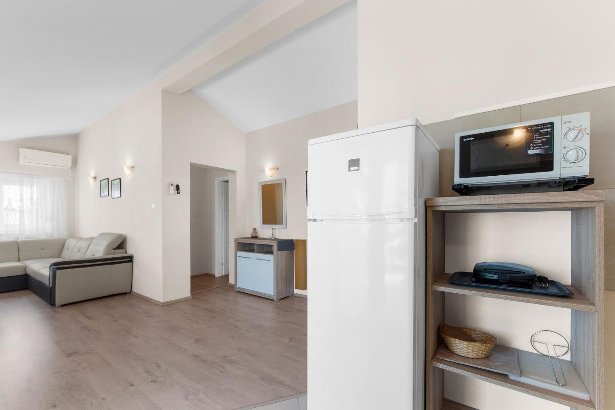 Apartment Hope